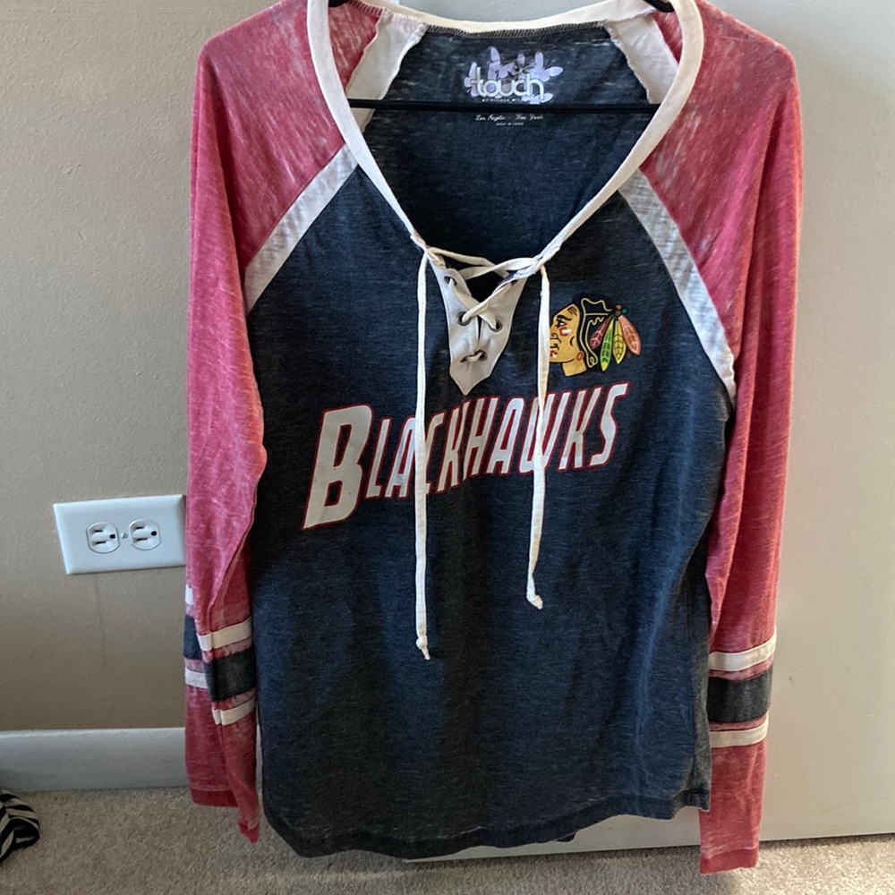 Blackhawks women’s long sleeve